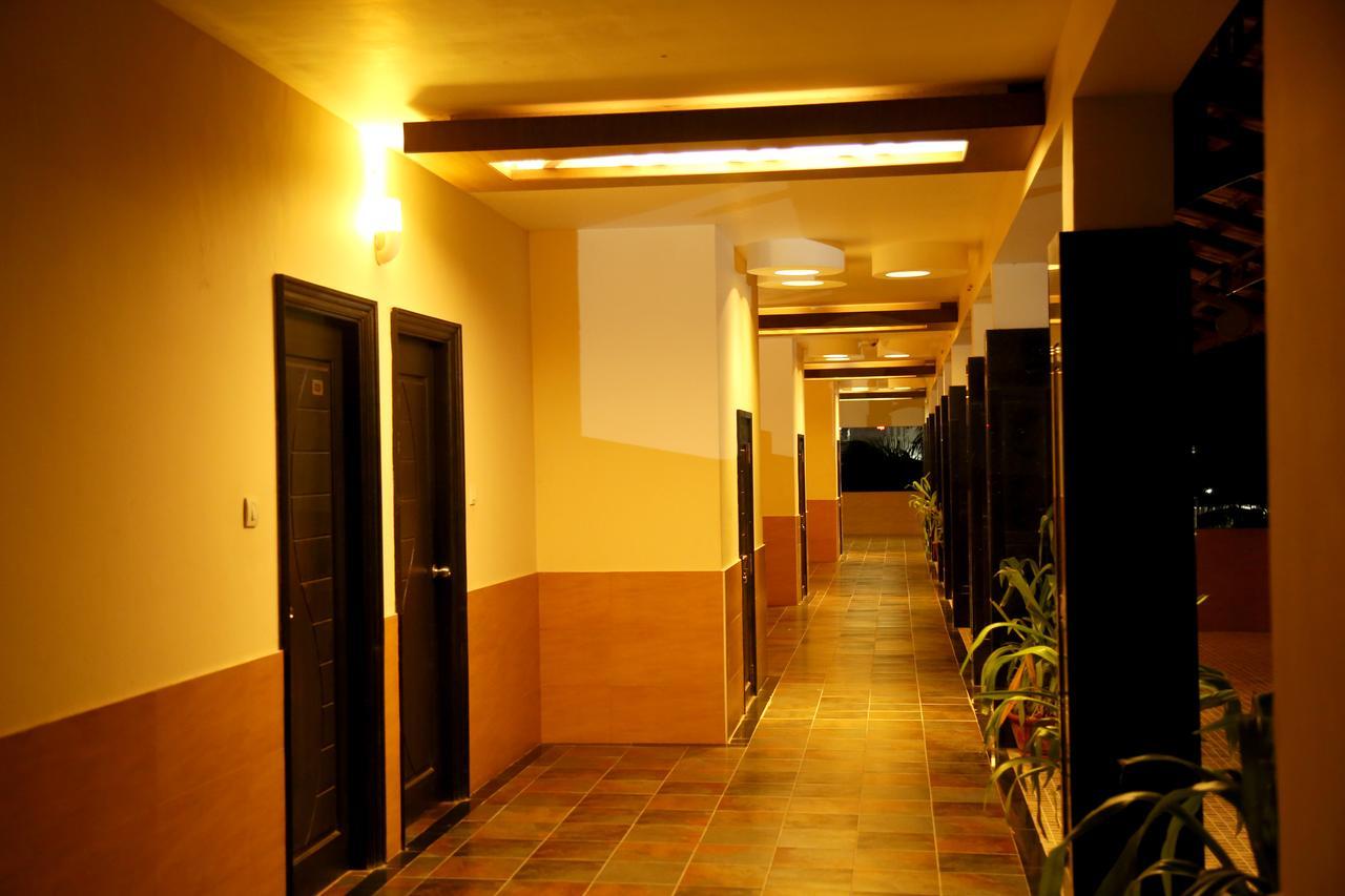 Seagate Church View Resorts Velankanni Extérieur photo