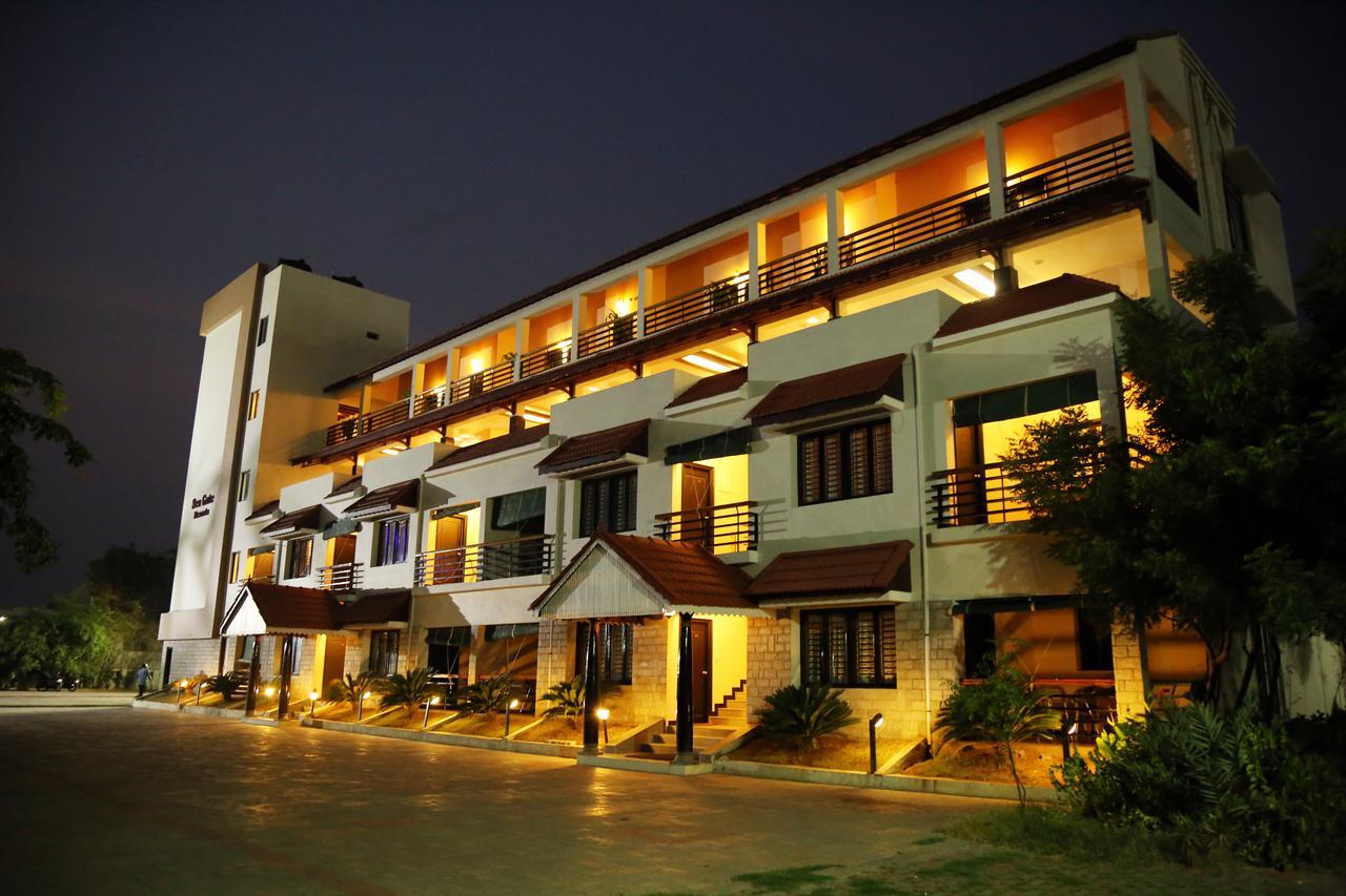 Seagate Church View Resorts Velankanni Extérieur photo