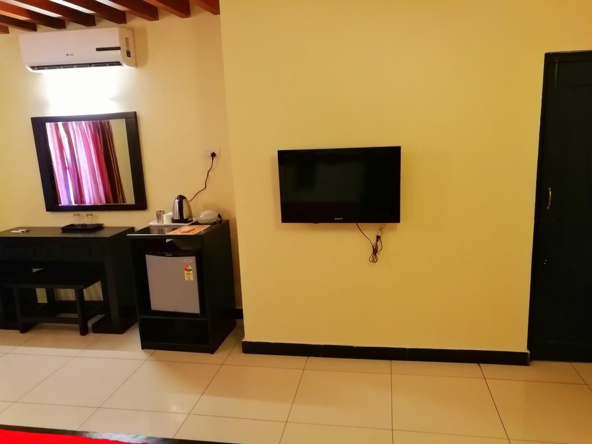 Seagate Church View Resorts Velankanni Extérieur photo