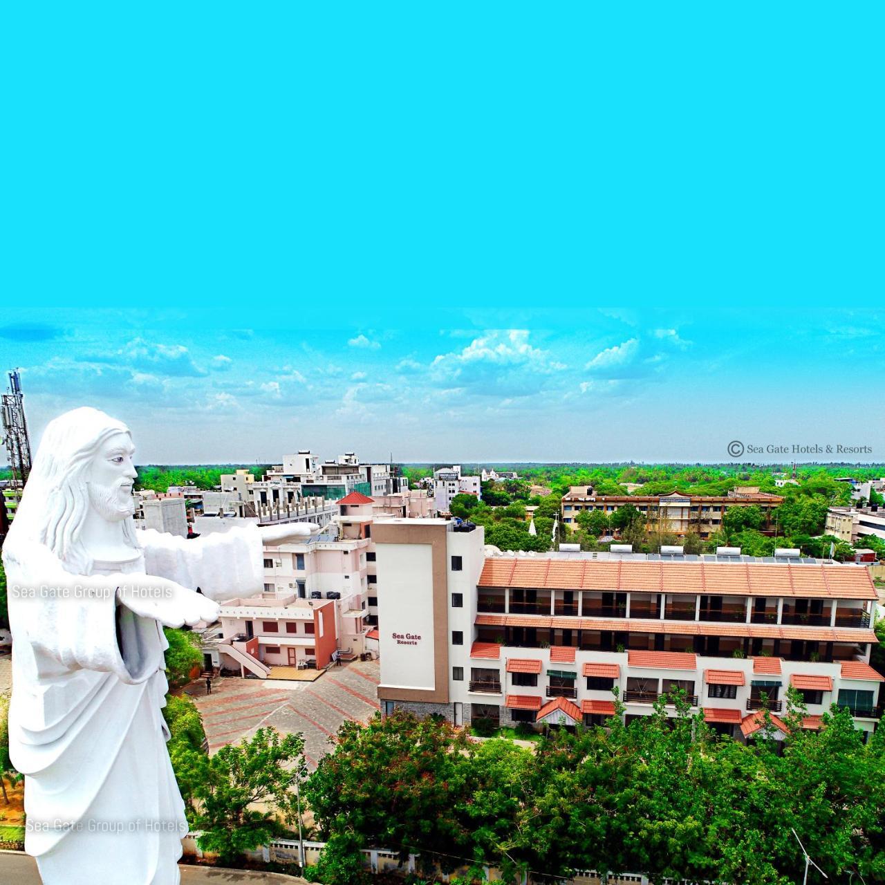 Seagate Church View Resorts Velankanni Extérieur photo